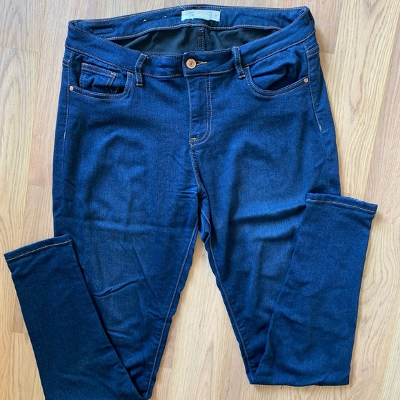 Eighty Two Jr. Ladies Skinny Jeggings - Picture 12 of 16